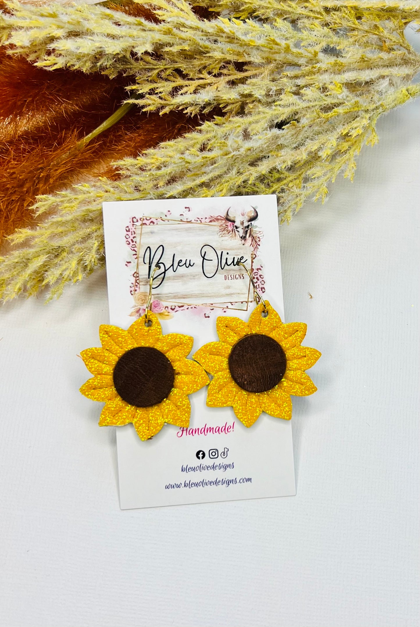 Sunflower Fields… Forever Leather Earrings 🌻