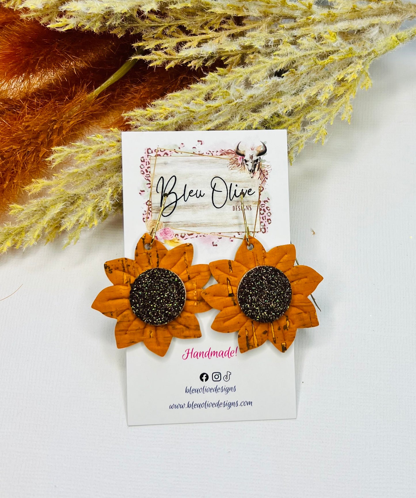 Sunflower Fields… Forever Leather Earrings 🌻