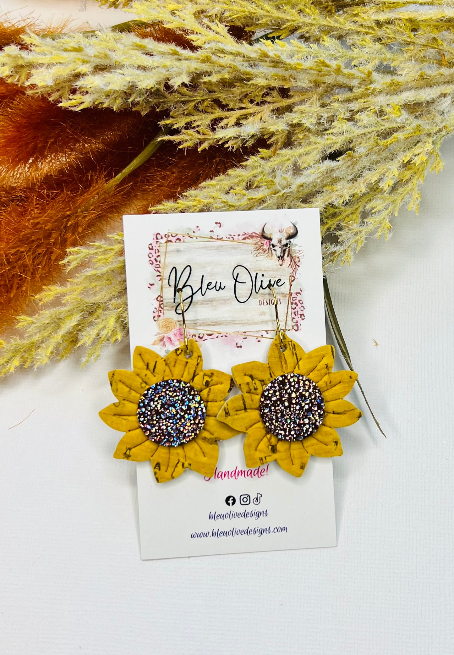 Sunflower Fields… Forever Leather Earrings 🌻